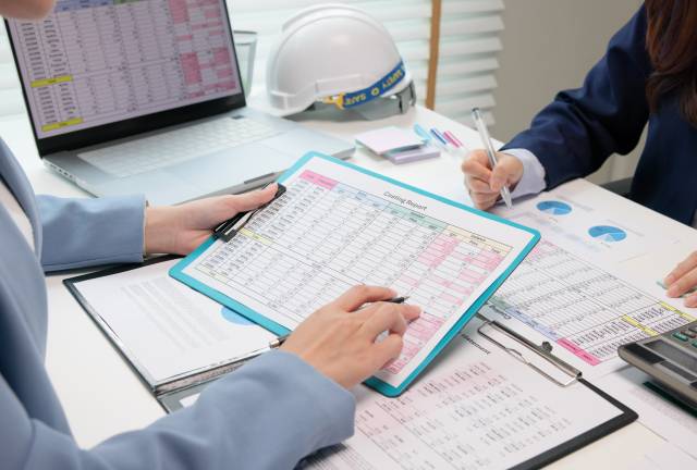 Sales & Use Tax Filing Services img